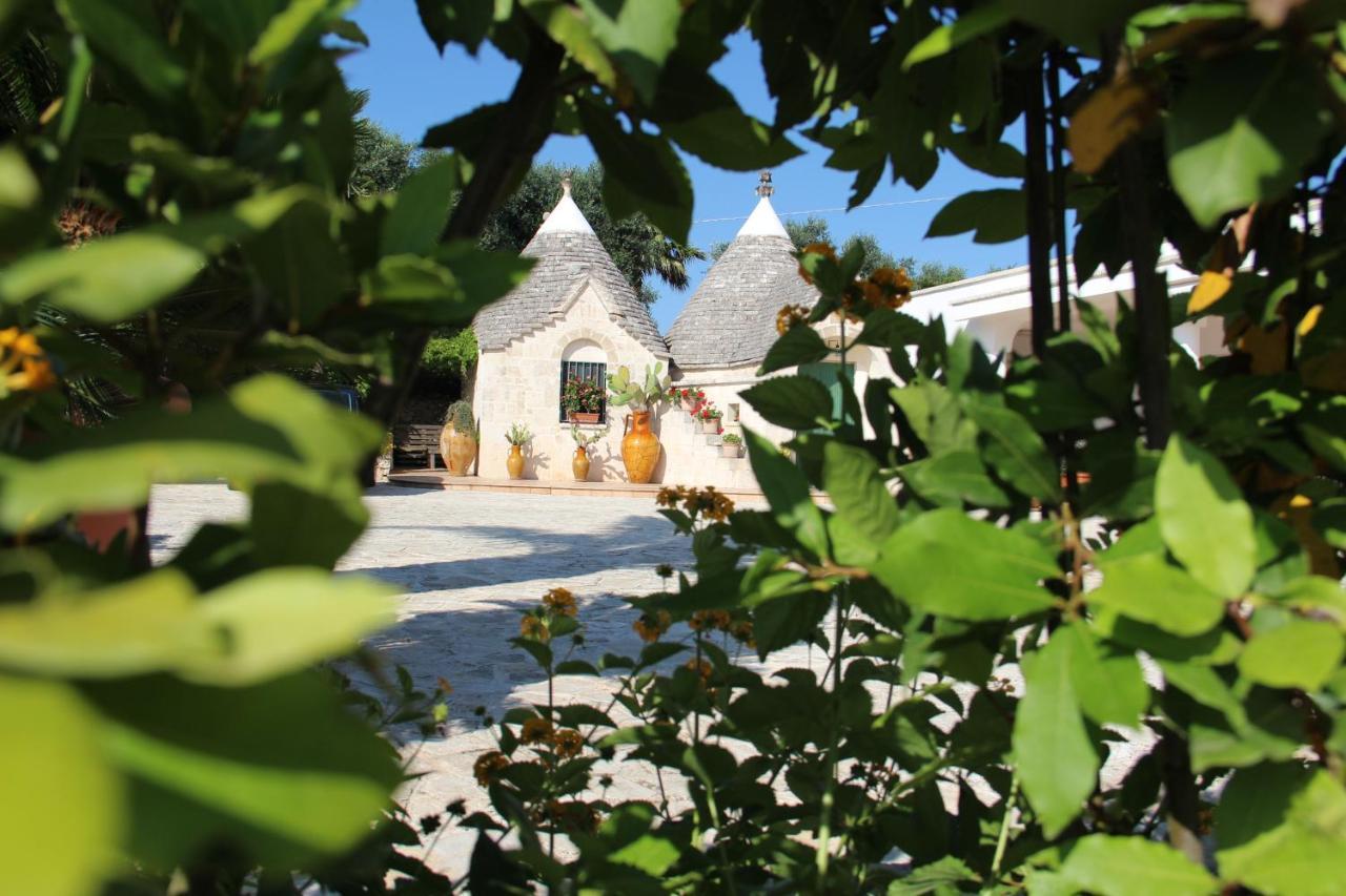 Trullo Al Monte Bed & Breakfast Ceglie Messapica Eksteriør bilde